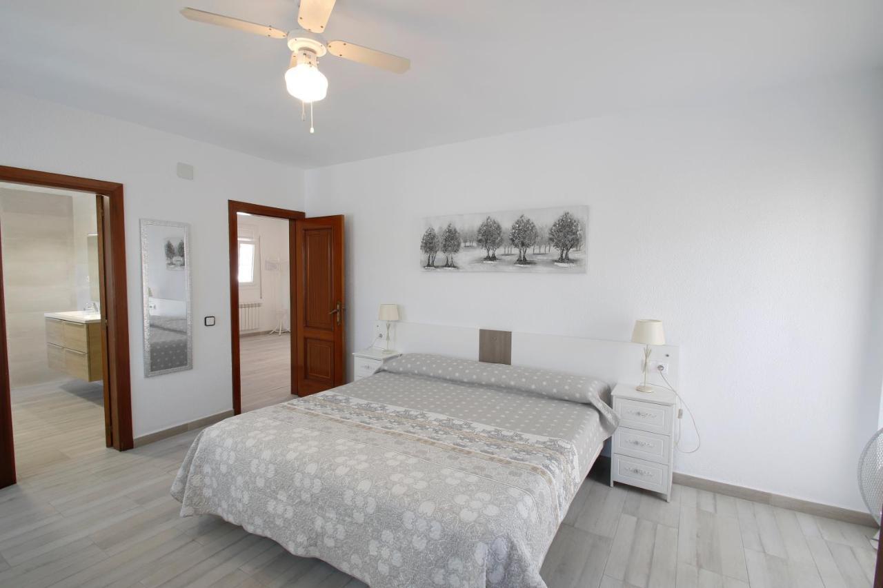 Villa Gladiols Cambrils Extérieur photo