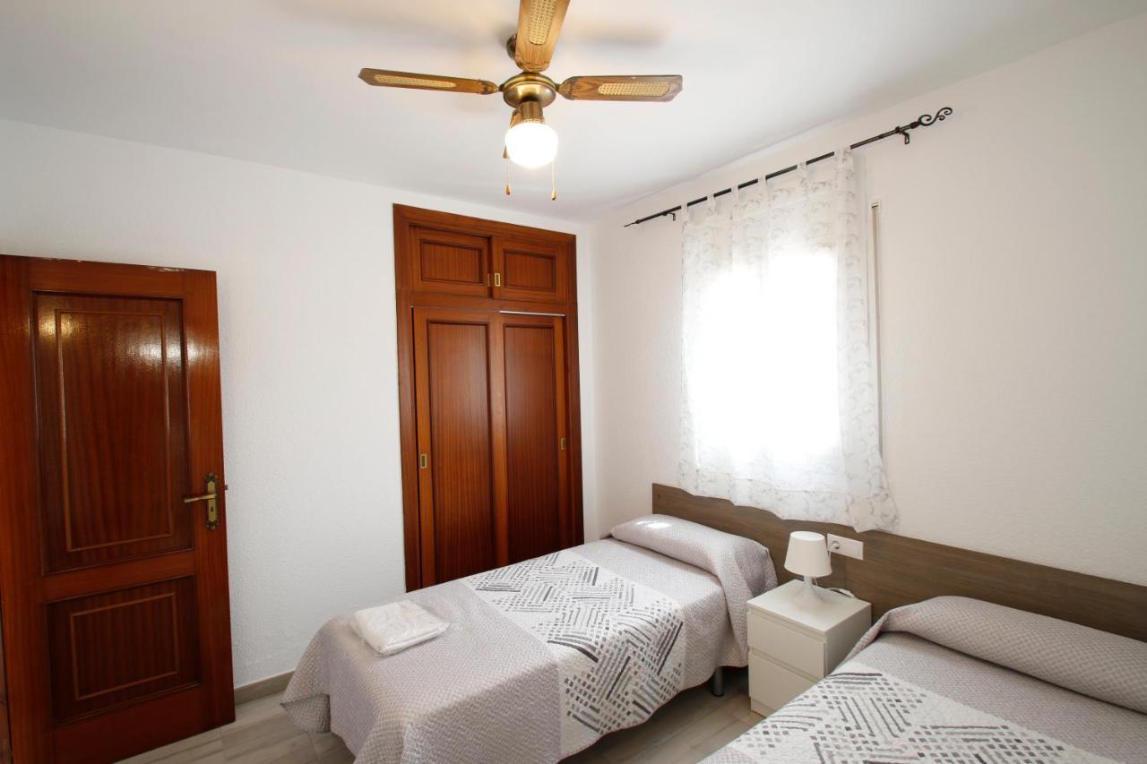 Villa Gladiols Cambrils Extérieur photo